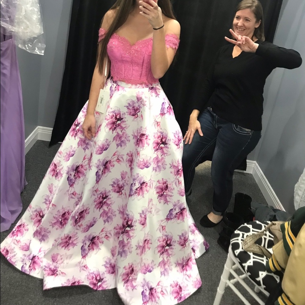 Prom Dress!!